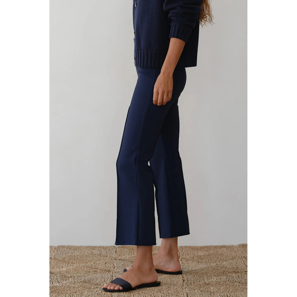 THE BOX WEAVE KICK FLARE