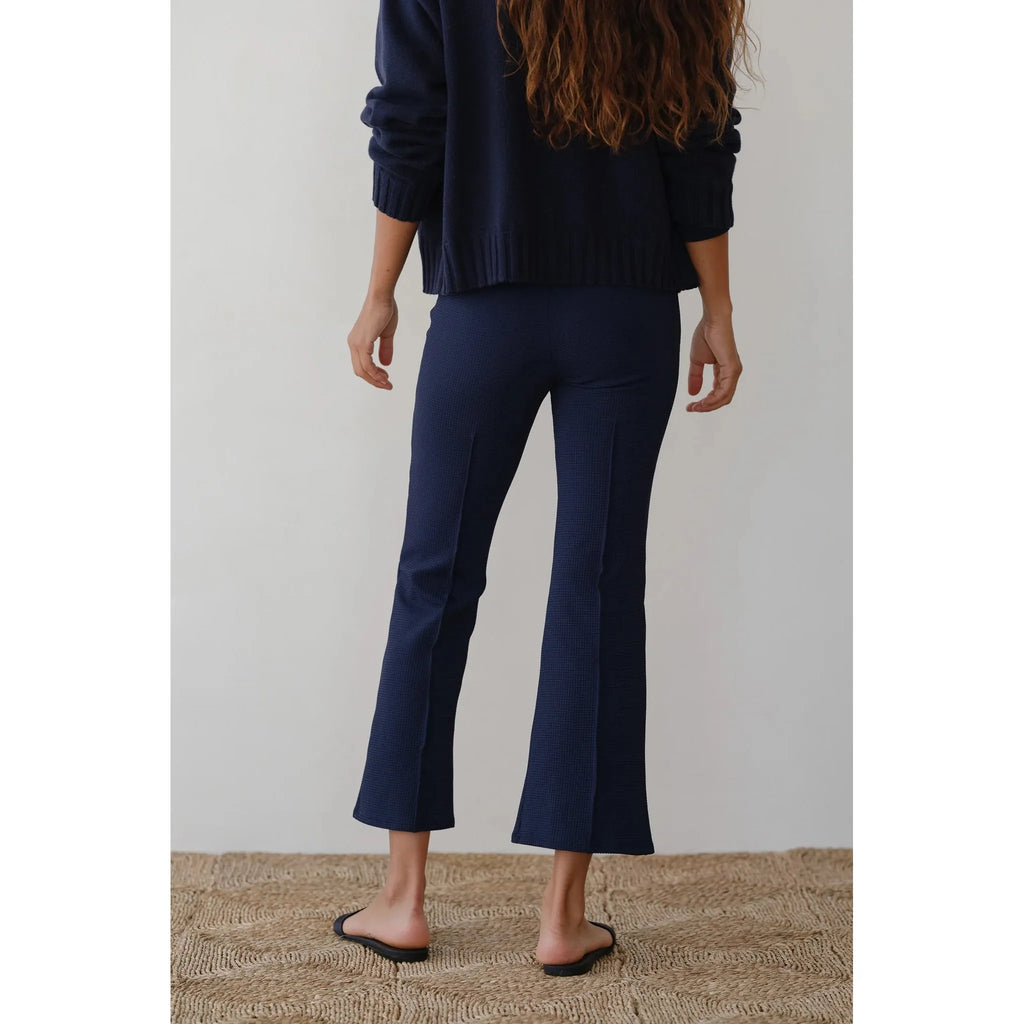 THE BOX WEAVE KICK FLARE